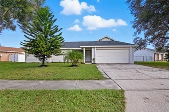 Building Photo - 205 Red Maple Dr
