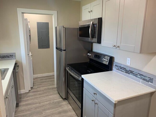 Foto del edificio - dubr03