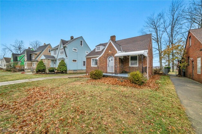 Foto del edificio - 766 E 232nd St