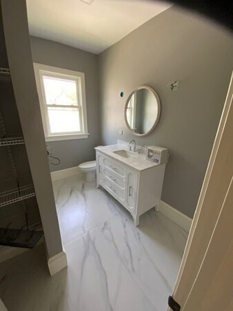 Building Photo - 50 E Clinton St