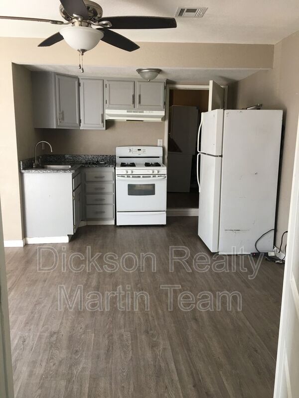 Foto del edificio - 905 Mauldin Ln