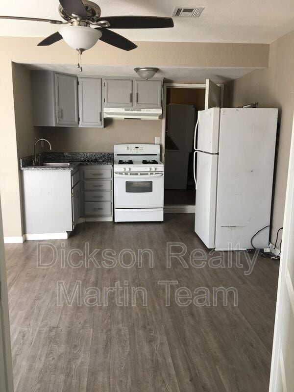 Building Photo - 905 Mauldin Ln