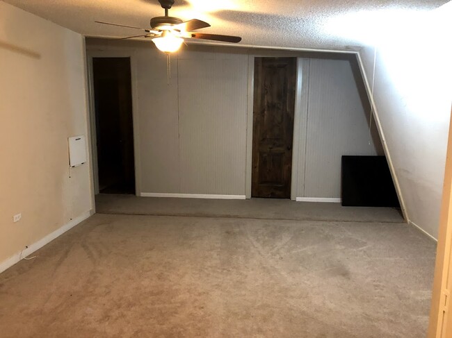 Building Photo - 13406 Vista Oaks Dr