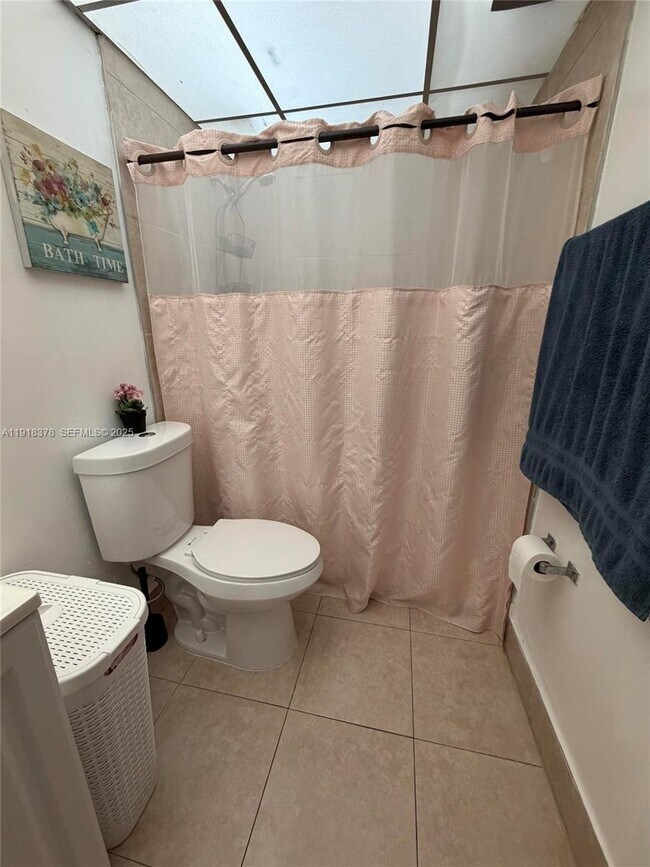 Building Photo - 8415 SW 107th Ave