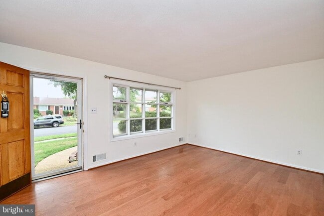 Building Photo - 13703 Pennsboro Dr