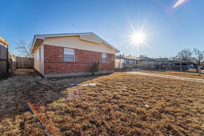 Building Photo - 3328 SW Murray Dr