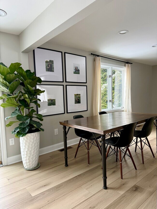 Foto del edificio - 41 Haskins Ln N