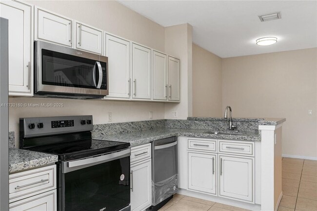 Building Photo - 3871 NW 91st Ter