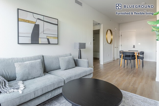 Building Photo - 100 Callan Ave