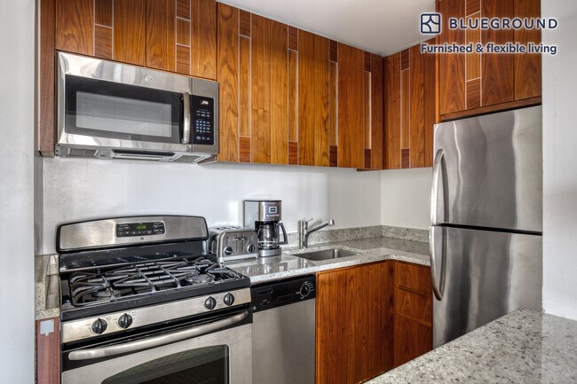 Foto del edificio - 200 E 82nd St