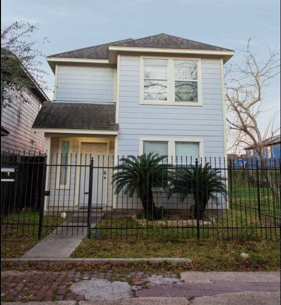Foto del edificio - 1118 Wilson St