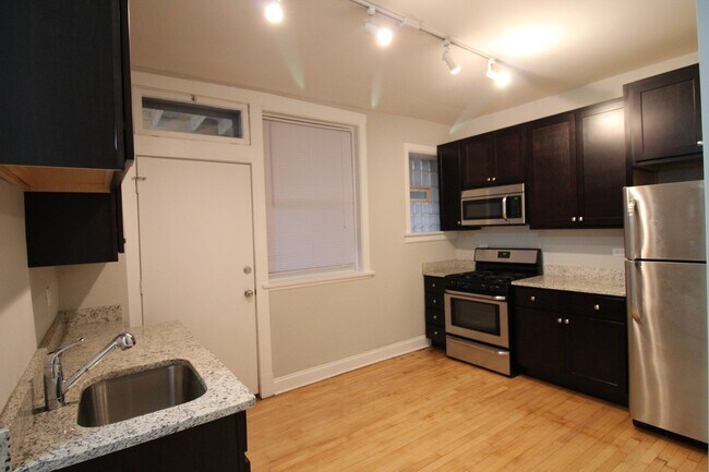 Foto del edificio - 5340 N Paulina St