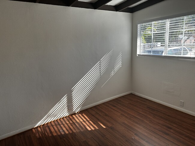 Building Photo - 4609 W 172nd St