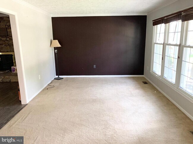 Foto del edificio - 2605 Bainbridge Ln