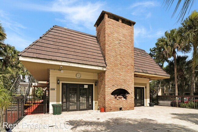 Foto del edificio - 3 br, 2 bath House - 4042 Versailles Dr #C