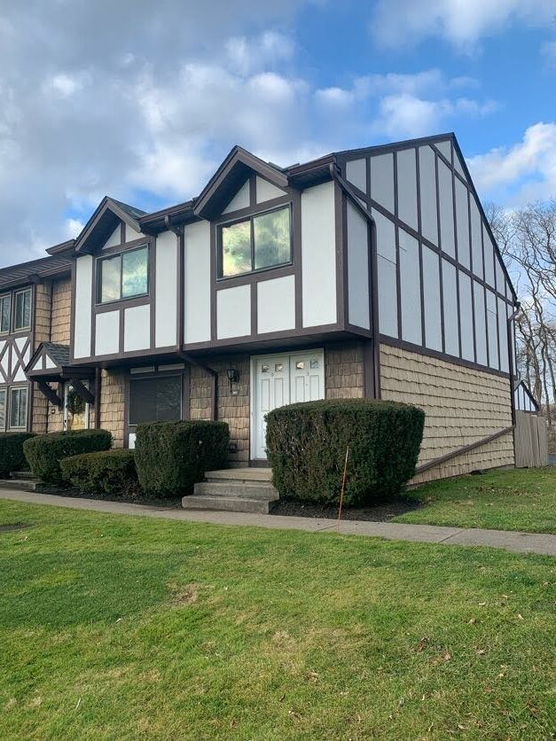 Primary Photo - 161 New Wickham Dr