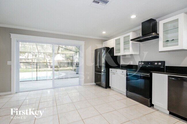 Foto del edificio - 4212 Kipling Ave