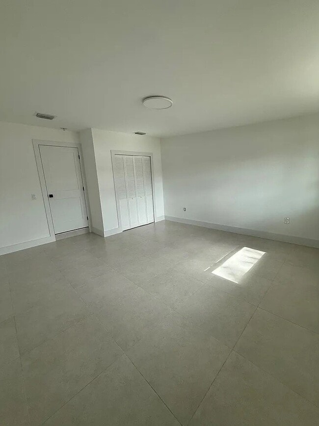 Building Photo - 14273 SW 52nd St
