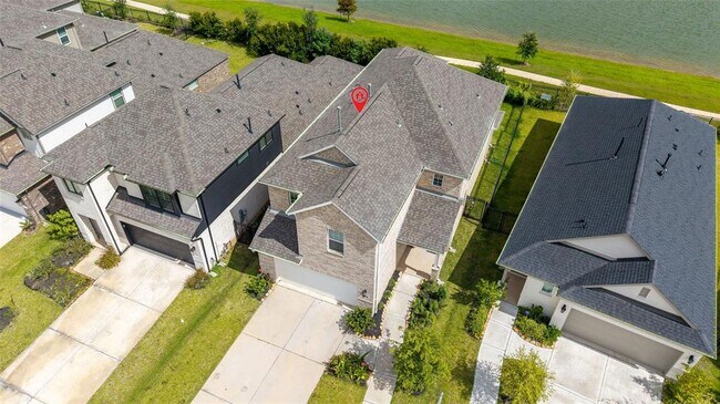 Building Photo - 728 Lake Lacosta Dr