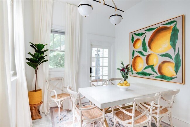 Foto del edificio - 950 Austin Ave NE