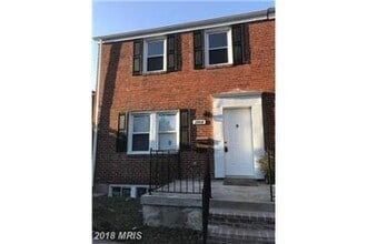 Building Photo - 1004 Dartmouth Rd