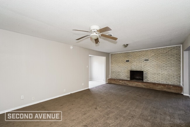 Building Photo - 5824 Fursman Ave