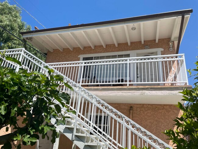 Foto del edificio - 1179 Wesley Ave