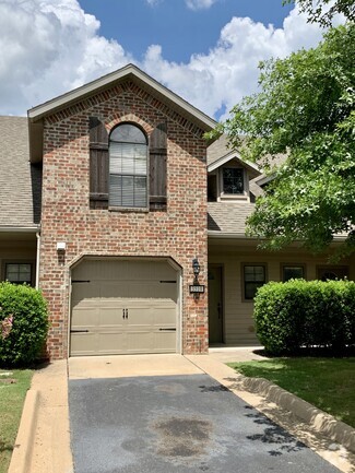 Building Photo - 3510 W Chevaux Dr