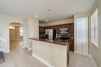 Building Photo - 2761 SW 85th Ave