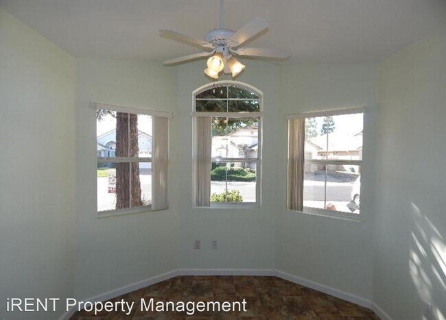 Building Photo - 2 br, 2 bath House - 4756 Mt. Rose Way