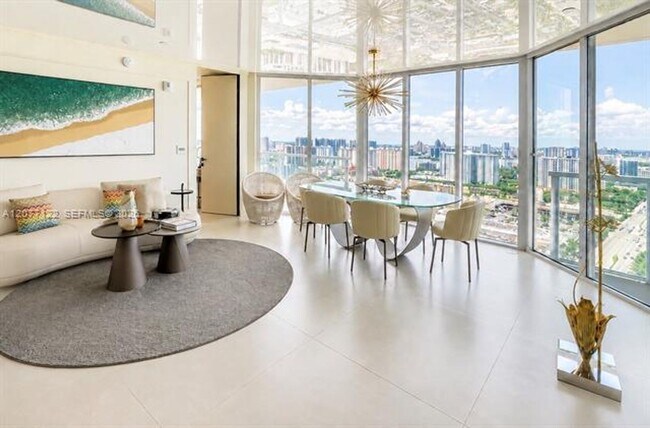 Building Photo - 16699 Collins Ave