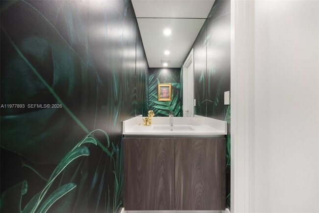 Foto del edificio - 3131 NE 7th Ave