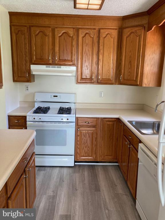 Foto principal - 1618 Gibbons Rd