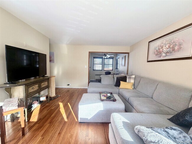 Building Photo - 87 Indian Head Rd