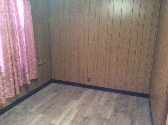 Foto del edificio - 79 Linden Ave