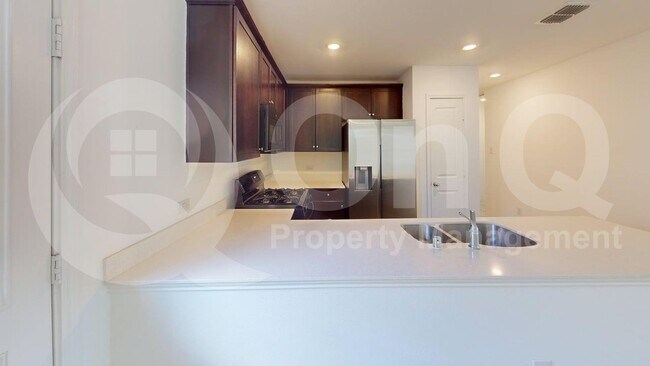 Foto del edificio - 3801 Harper St