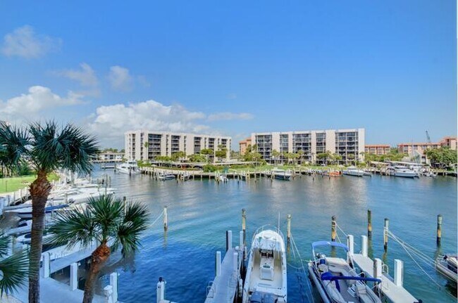 Foto del edificio - 2687 N Ocean Blvd