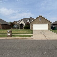 Building Photo - 19449 Northpark Ct
