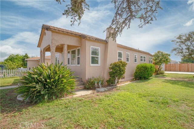 Building Photo - 5832 Homewood Ave