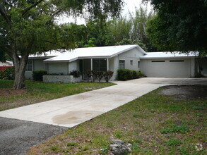 Building Photo - 1709 Coronado Ave