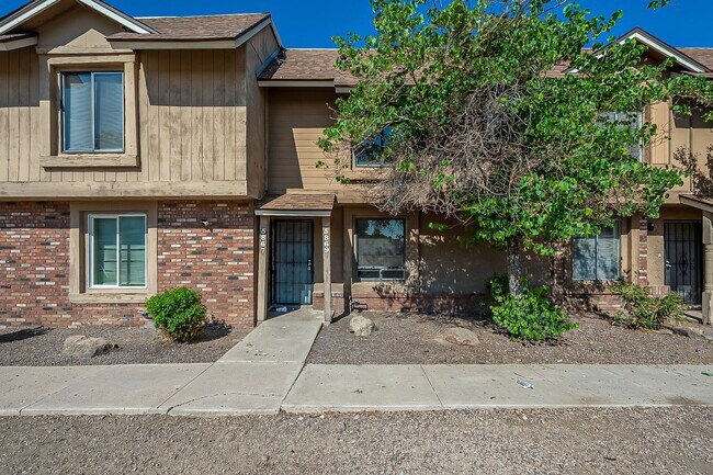 Foto del edificio - 5869 N 59th Dr