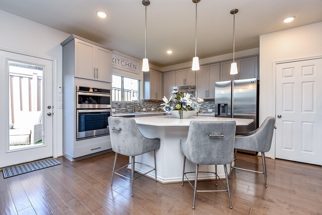 Foto del edificio - 10310 Marston Vineyard Dr