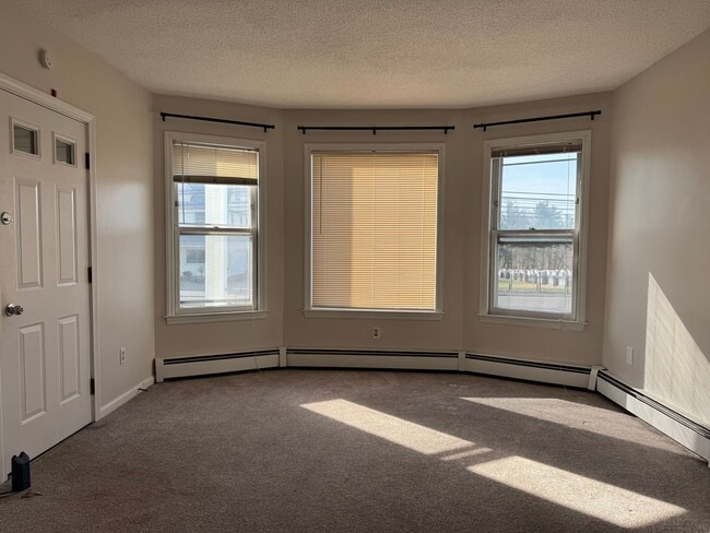 Building Photo - Charming 1BR Townhome in Fairfield