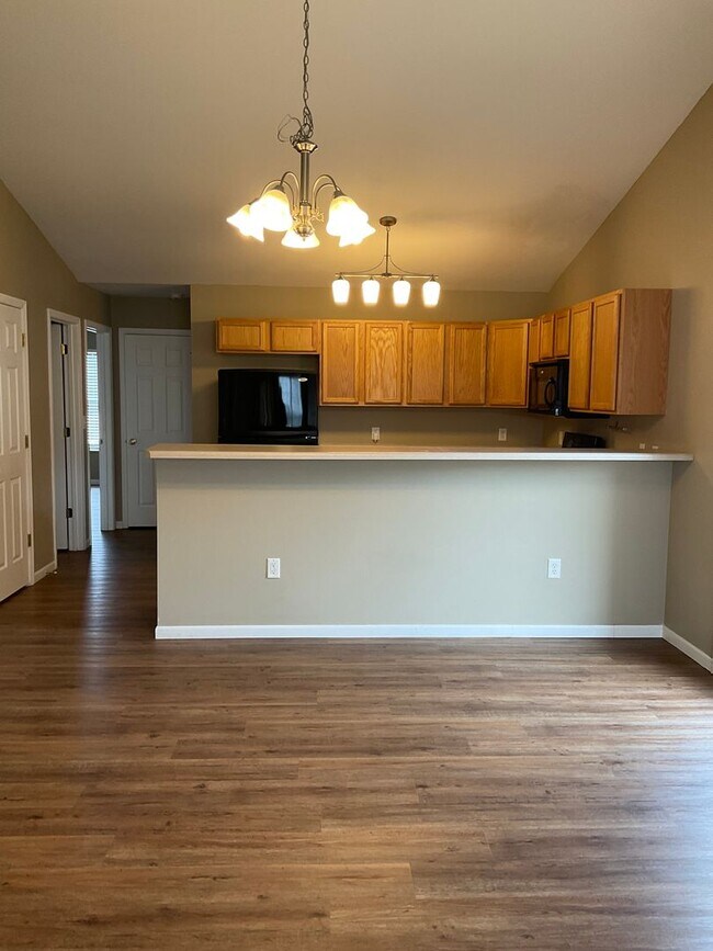 Foto del edificio - 10974 Kentfield Dr