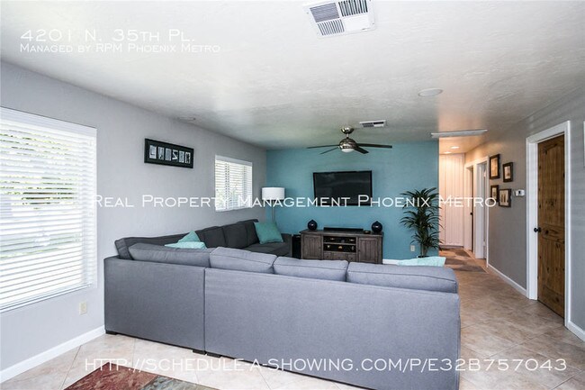 Building Photo - Perfectly Updated Mid Century Classic Home