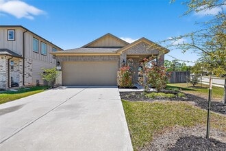 Building Photo - 2035 Myrtle Oak Ct