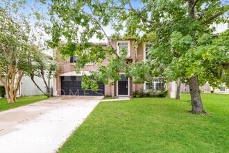 Building Photo - 207 Willowbay Ridge St