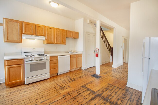 Foto del edificio - 328 Franklin Ave