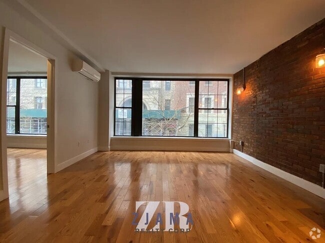 Building Photo - 72 Willoughby St