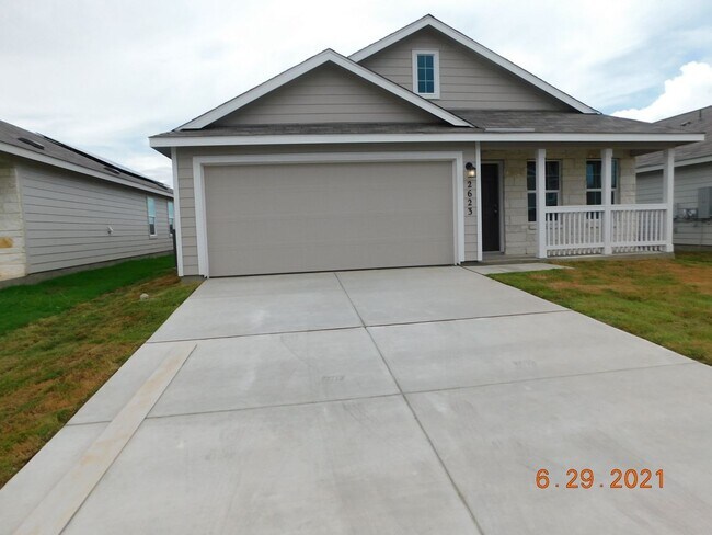 Foto del edificio - Charming Home Awaits: Spacious & Modern Living in a Prime Location